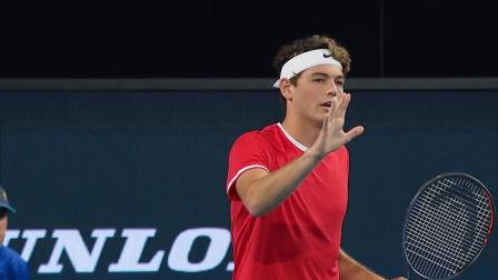 已经显露出 已经显露出