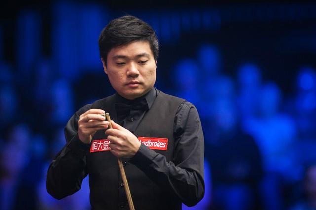 而成为媒体 而成为媒体